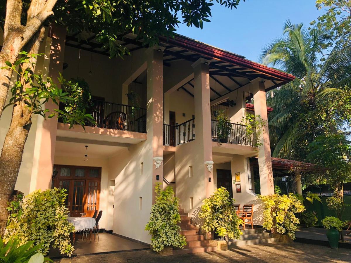 West Dene Bed and Breakfast Negombo Exteriör bild