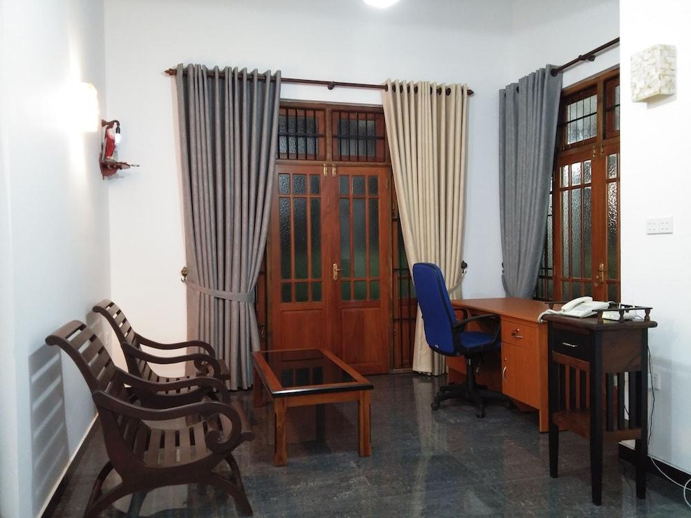 West Dene Bed and Breakfast Negombo Exteriör bild