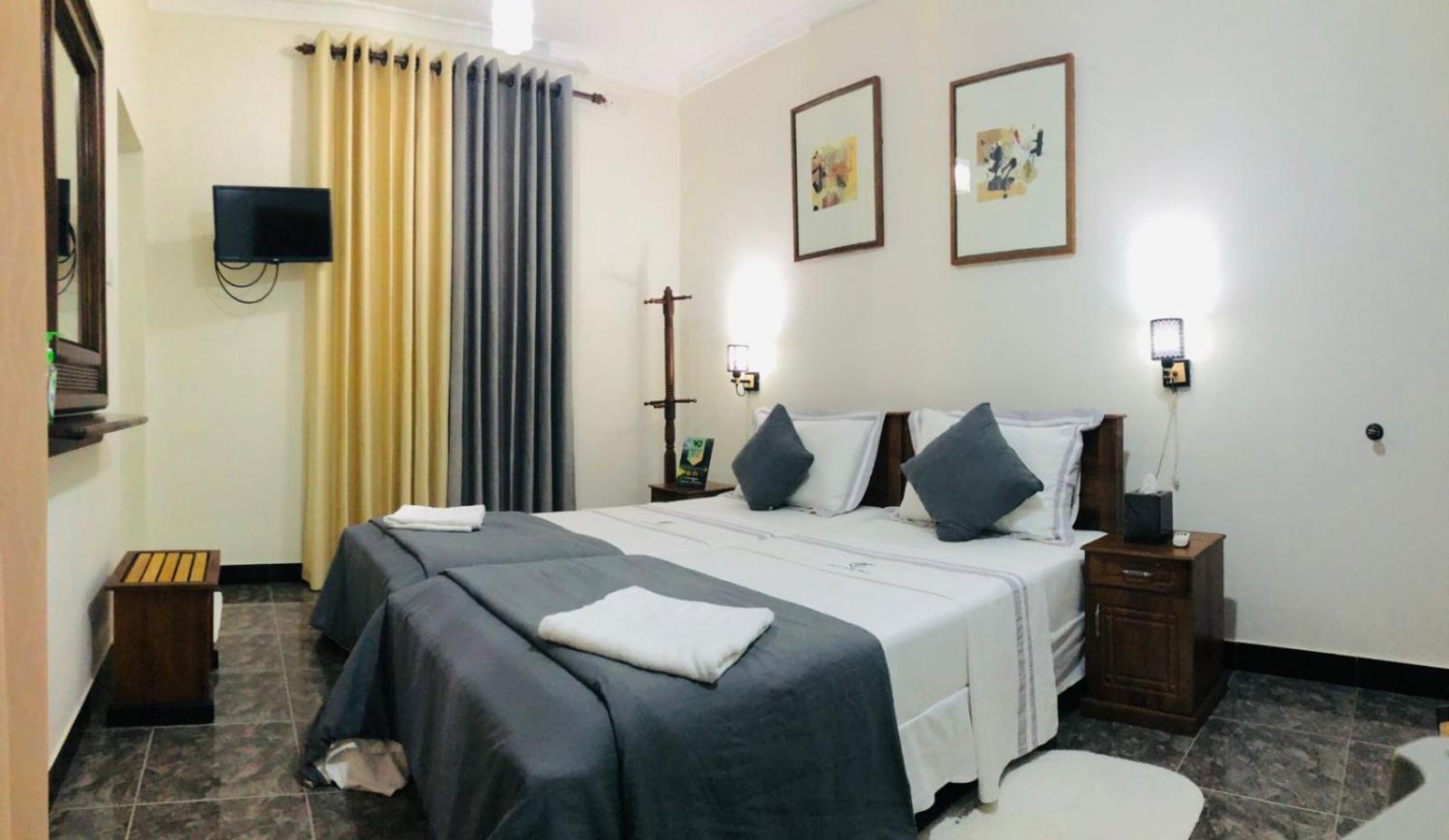 West Dene Bed and Breakfast Negombo Exteriör bild