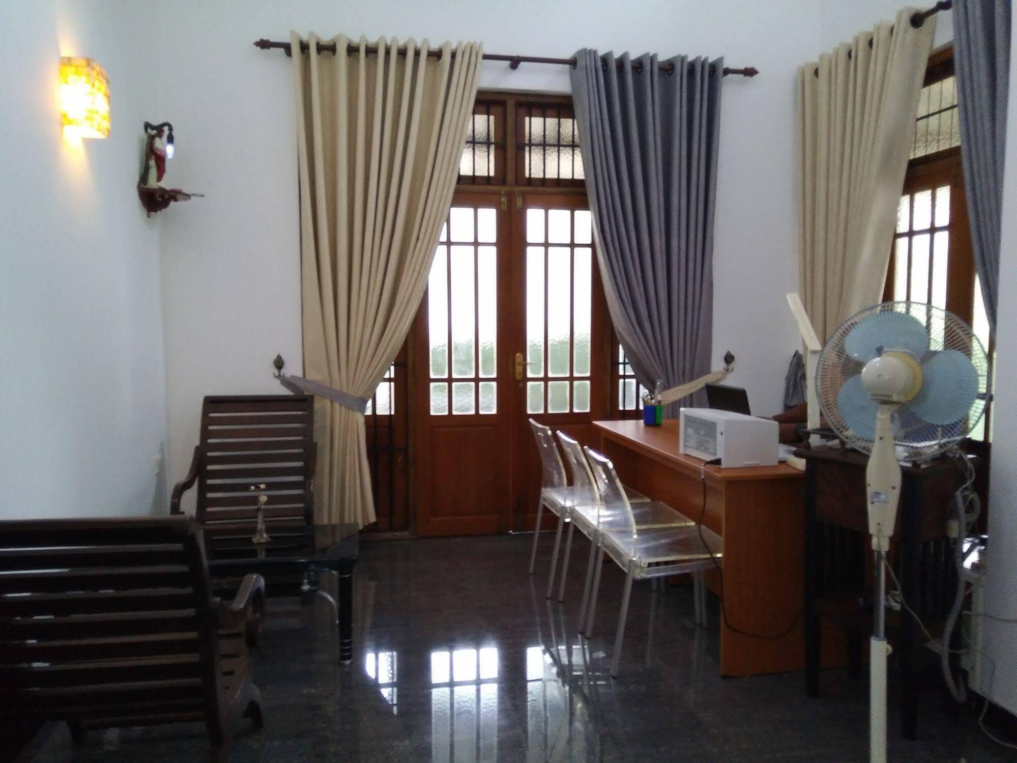 West Dene Bed and Breakfast Negombo Exteriör bild
